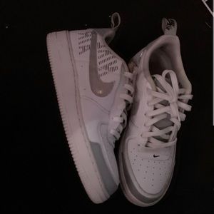 NIKE AIR FORCE 1